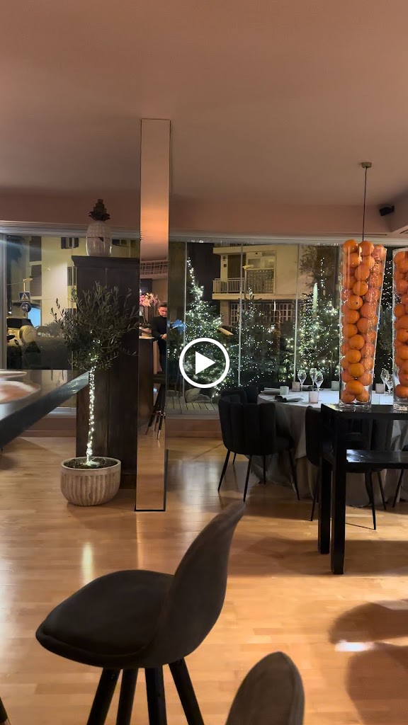 Restaurante LAUREL Lloret de Mar — Ambiente