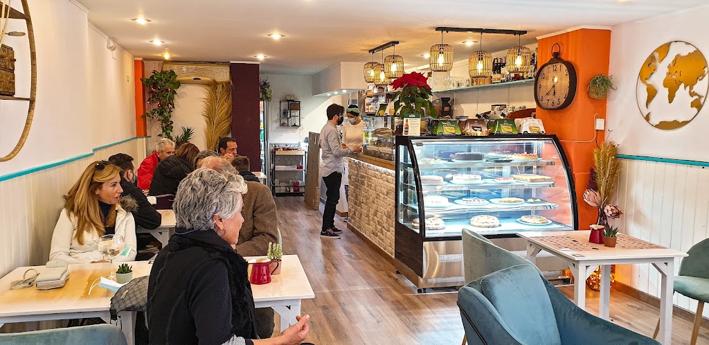 Pasteleria Fiore's Bakery