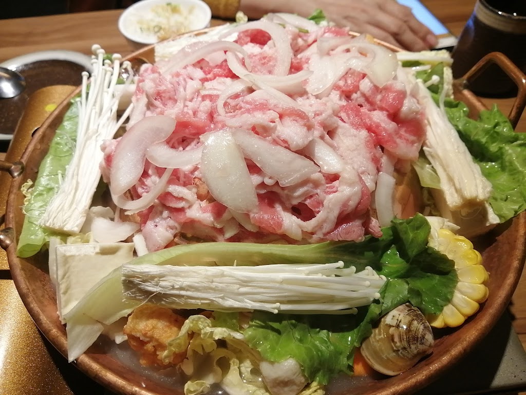 金鍋聚 韓式鍋物 的照片