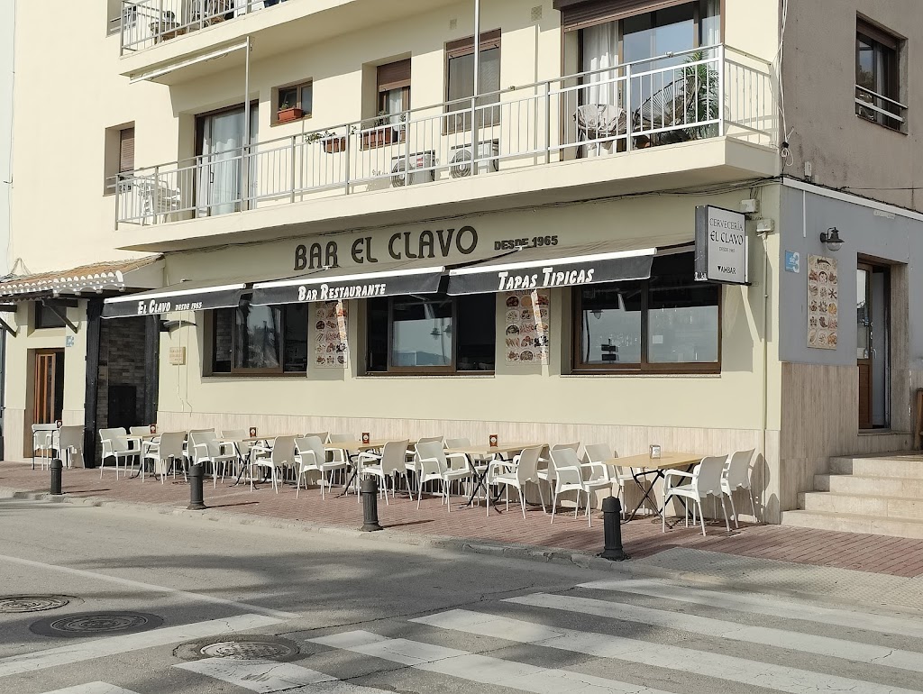 El Clavo