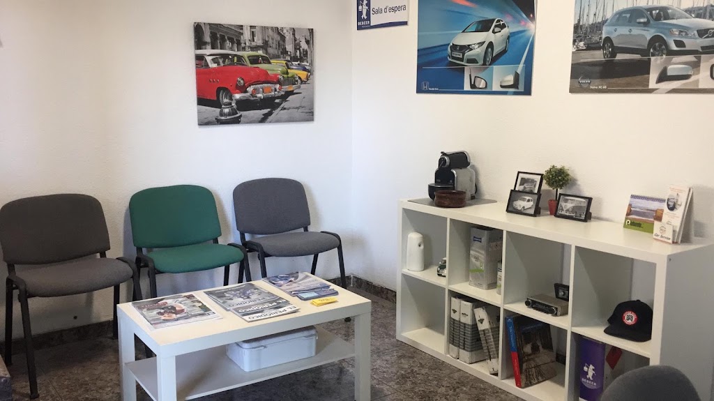 Tallers Arjona chapa y pintura — Interior