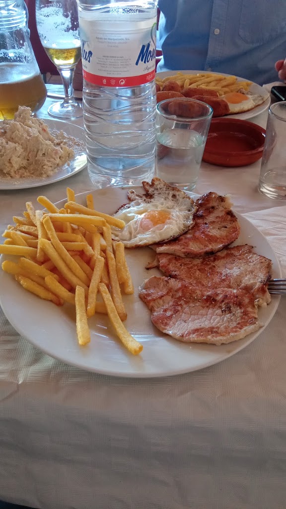 Bar Colon — Comida y bebida