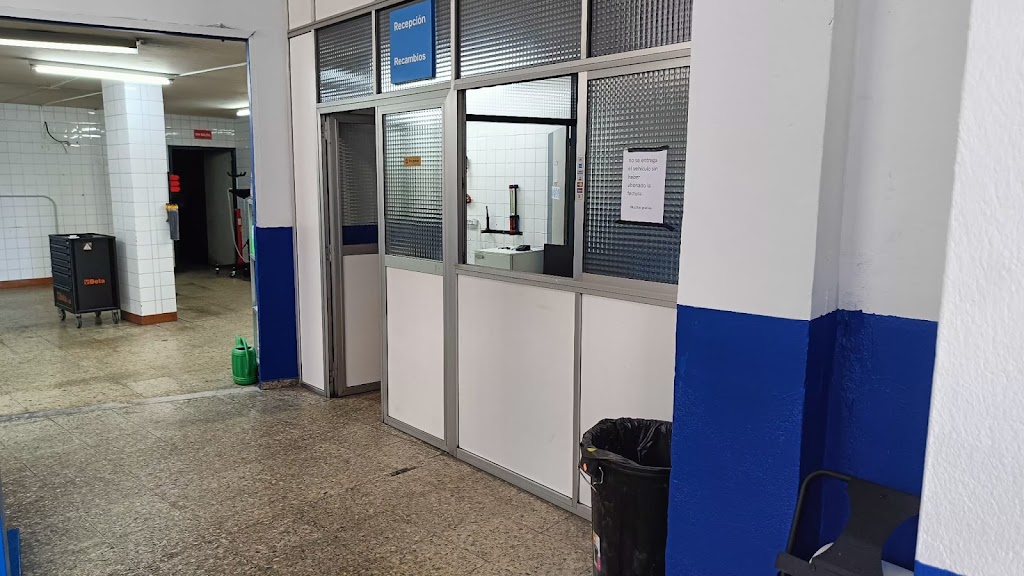 Talleres MS Automocion — Interior