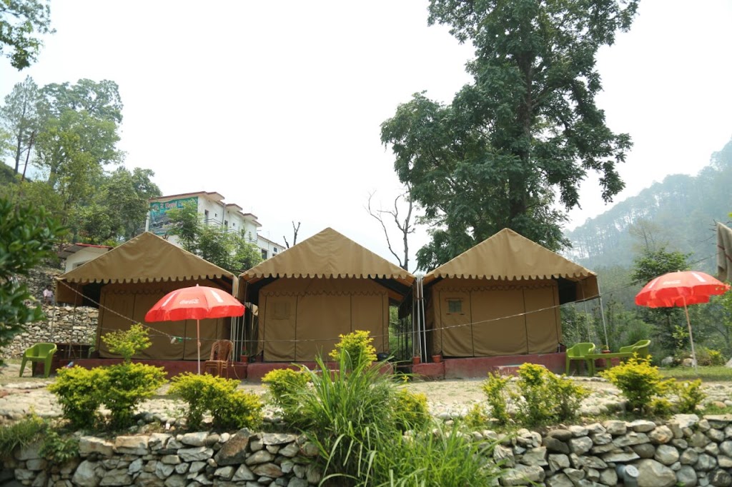 Toorani Resort