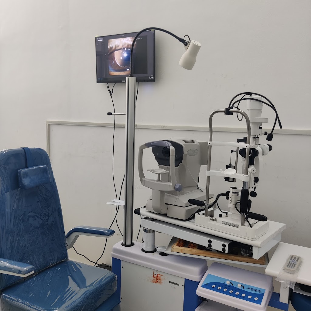 Dr Yogita Chaurasia Eye Specialist Bhopal