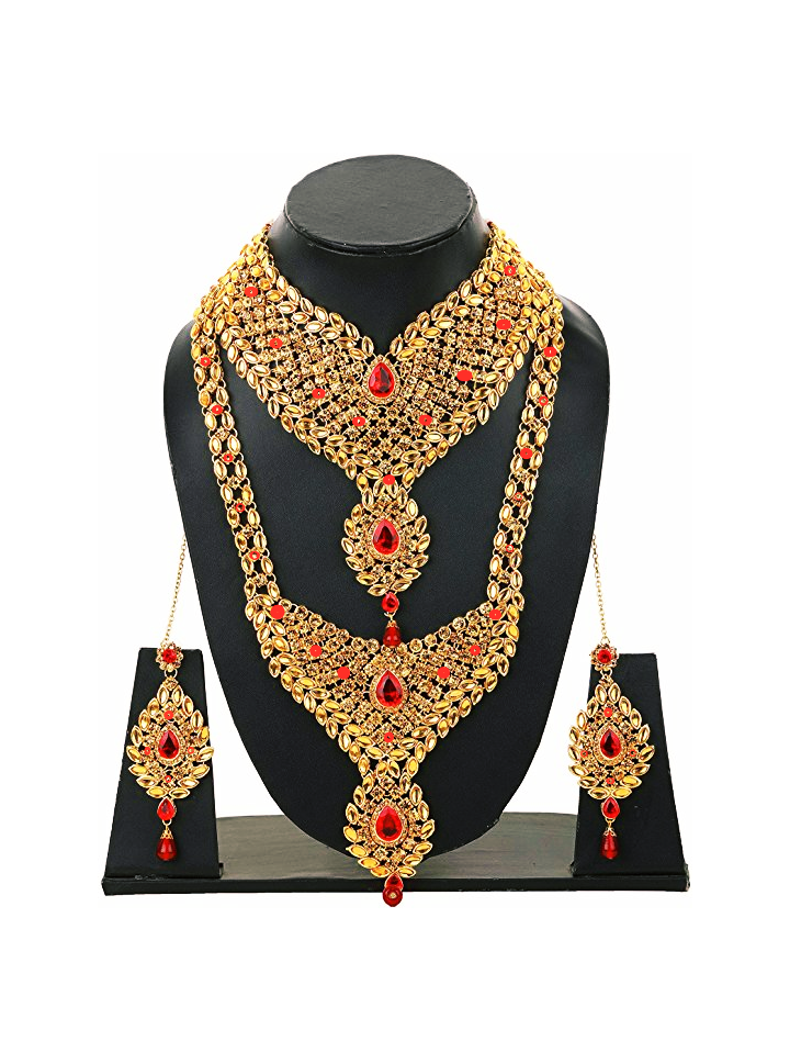 Priyaa Byuuttii Paarlr Braaiddl Mekap Aarttistt