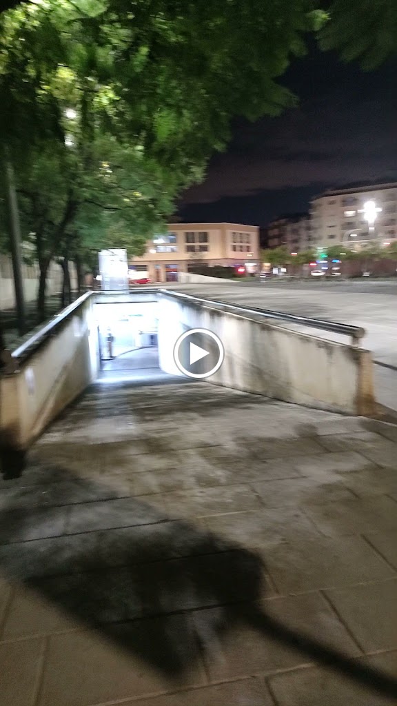 Parking PARKIA - Tomas y Valiente Juzgados. Mataro. Barcelona — Videos