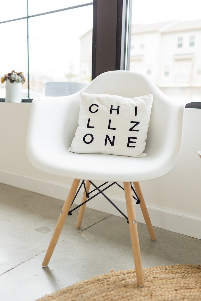  NoloSol Hot Yoga + Barre