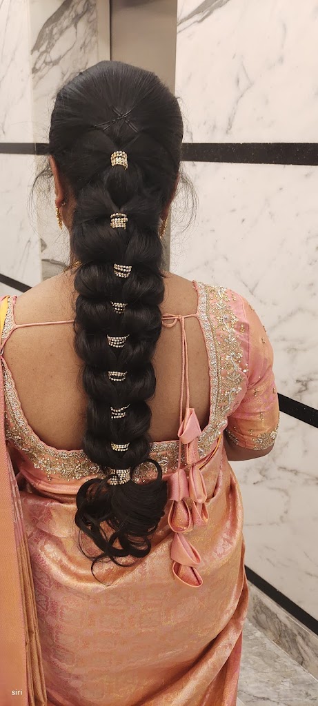 Absolute Makeovers By Siri