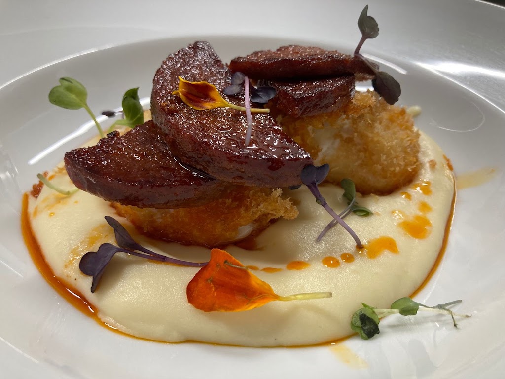 Cafe Plaza Gasteiz — Comida y bebida