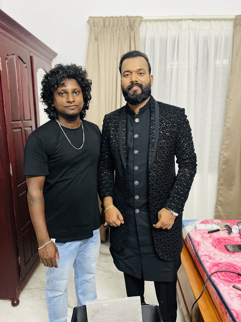 Dazzle Makeover Studio