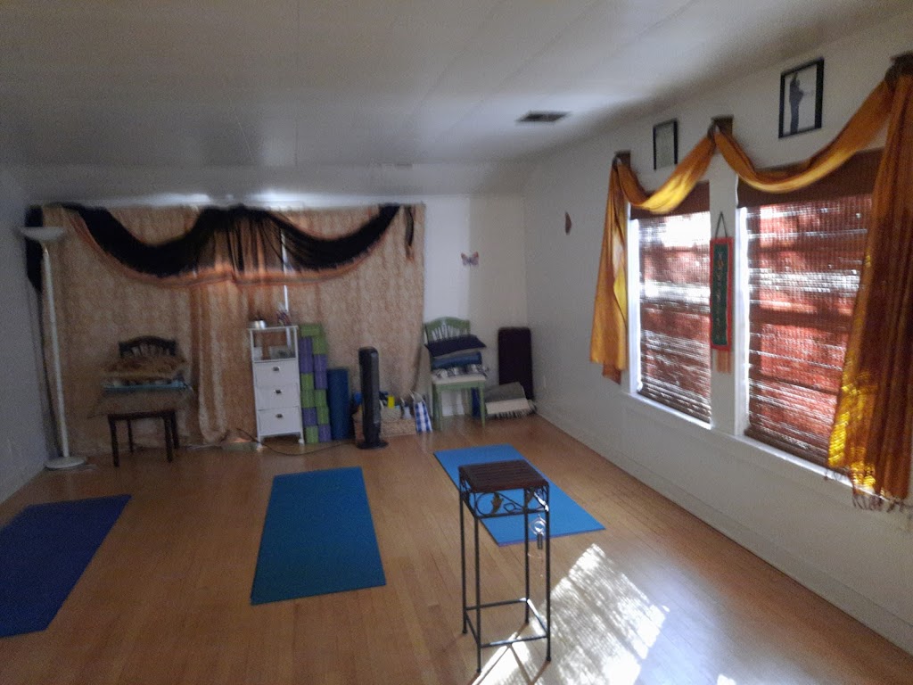  Free Spirit Yoga Studio & Meditation Sanctuary