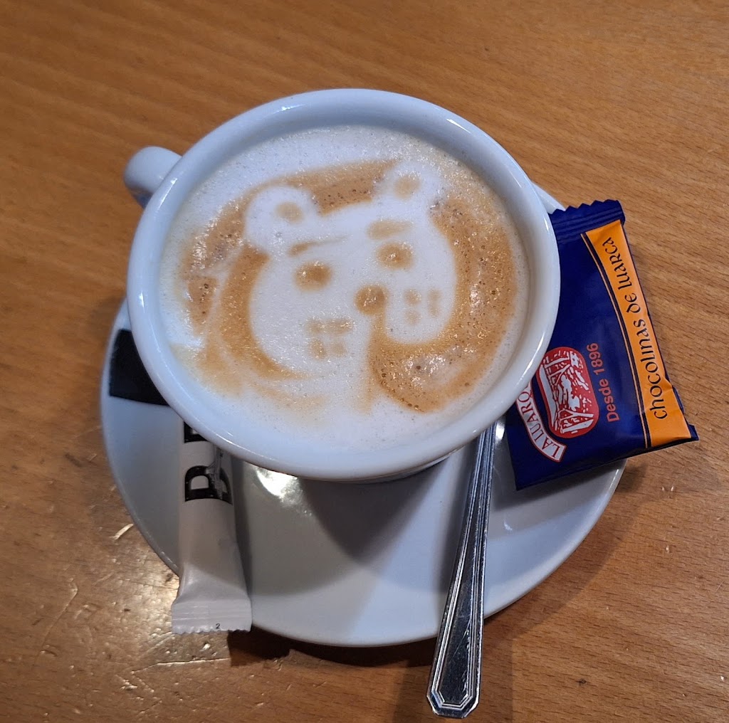 B52 coffee&bar — Capuchino