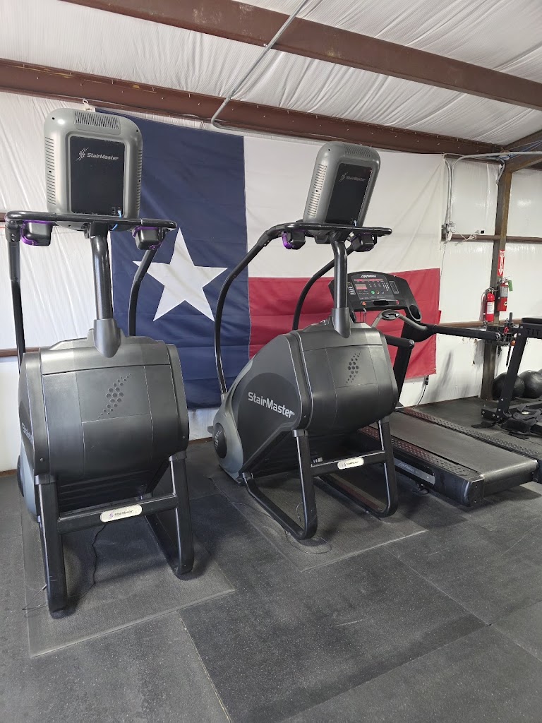  Eisbär Strength & Fitness