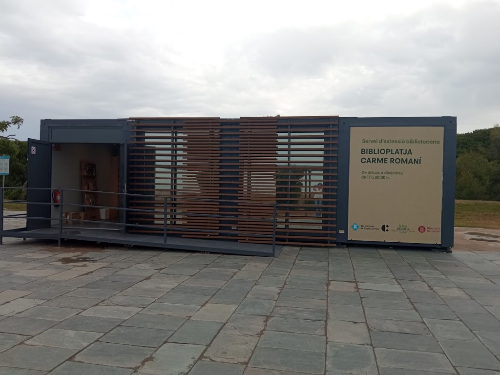 Biblioplaya Carme Romani