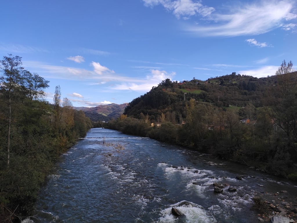Paseu fluvial del riu Caudal