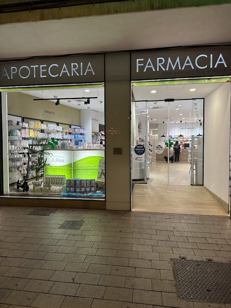 Farmacia Toni Real