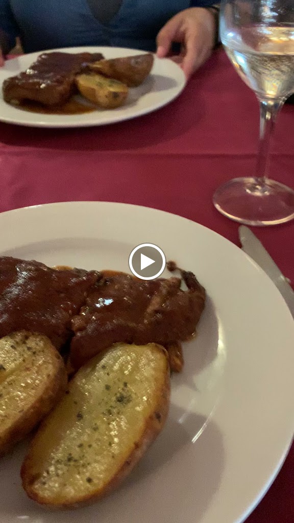 Restaurant El Trispolet — Videos