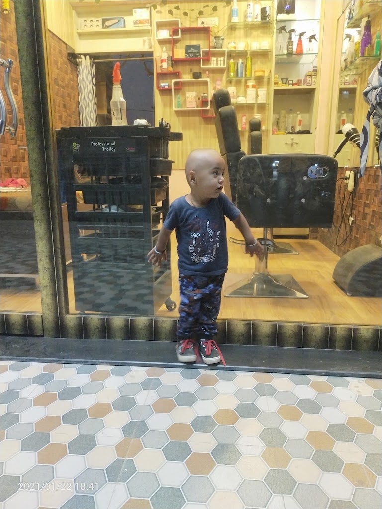 Gopal Hair Salon And Makeover Place Bhusawal