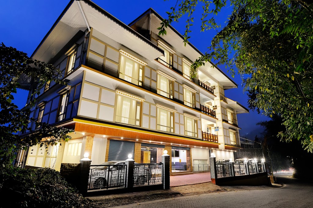 Yashshree Sikkim Blosoom