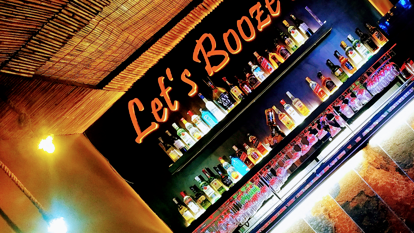 Thee Spasso Bar And Restaurant