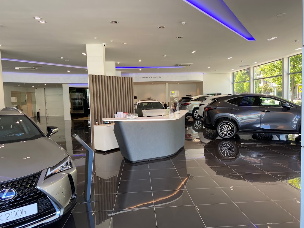 Lexus Logrono — Interior