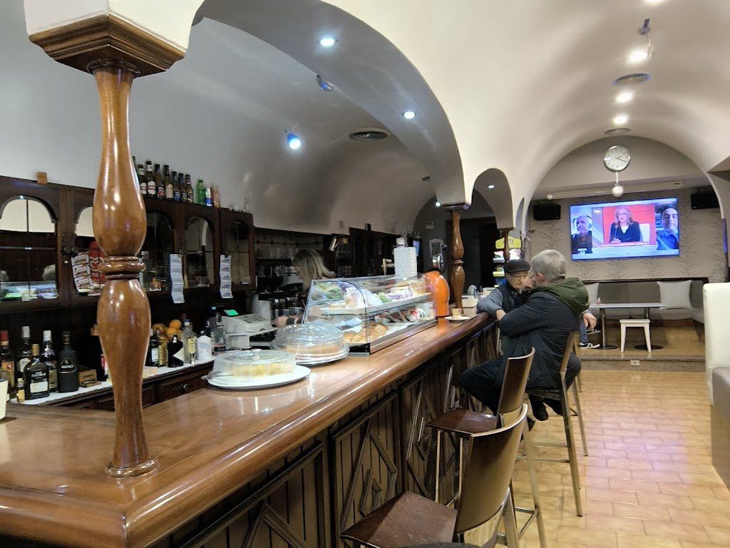 Cafeteria " ARKUPE "