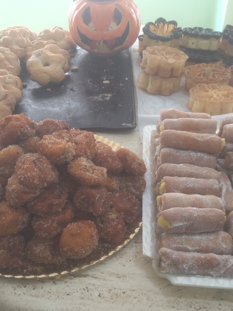 Pasteleria Mari Charo — Horneado
