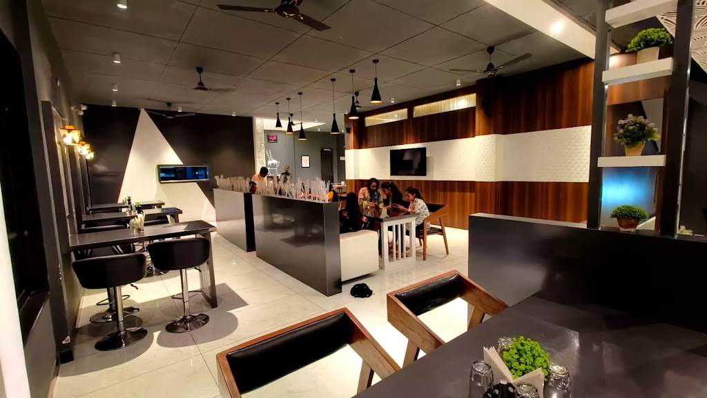 Gb Club Restaurant Rooftop Restro Banquet Hall Lawn Swimming Pool Lodging Room Lounge Bar