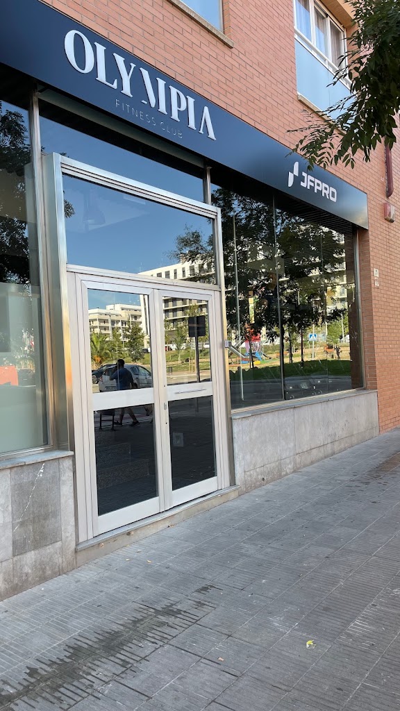 Olympia Fitness Club — Del propietario