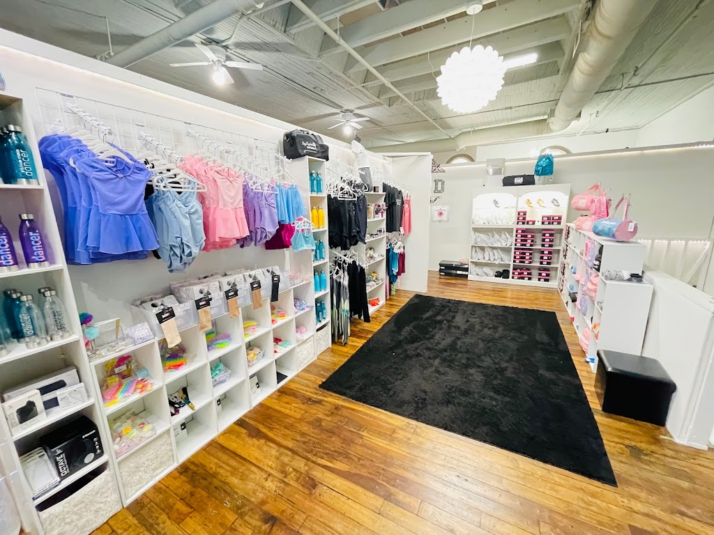  Kyle Kahn Studios Dance Excellence