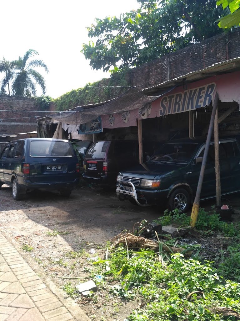 Benkel Mobil Mandiri Motor