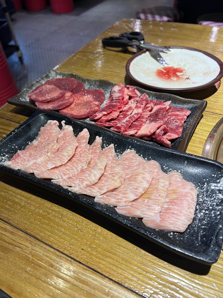 米炭火燒肉小酒館（中壢店）人氣第一第一名燒肉 的照片