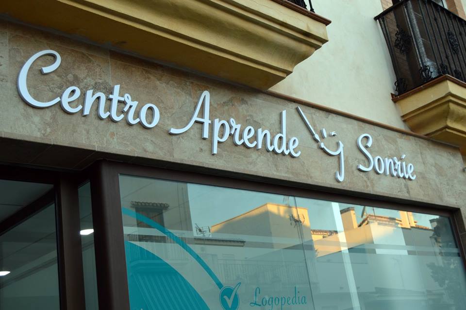 CENTRO APRENDE Y SONRIE