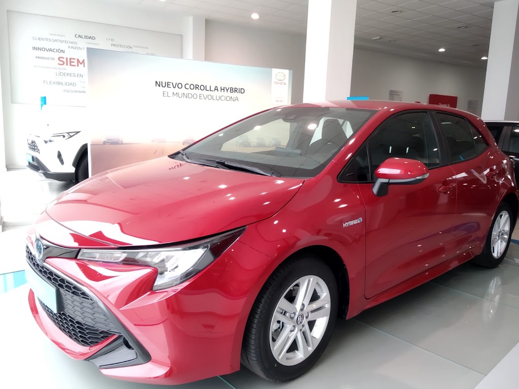Concesionario Oficial TOYOTA - Megamotor — Interior