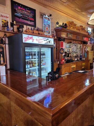  The Northwestern House