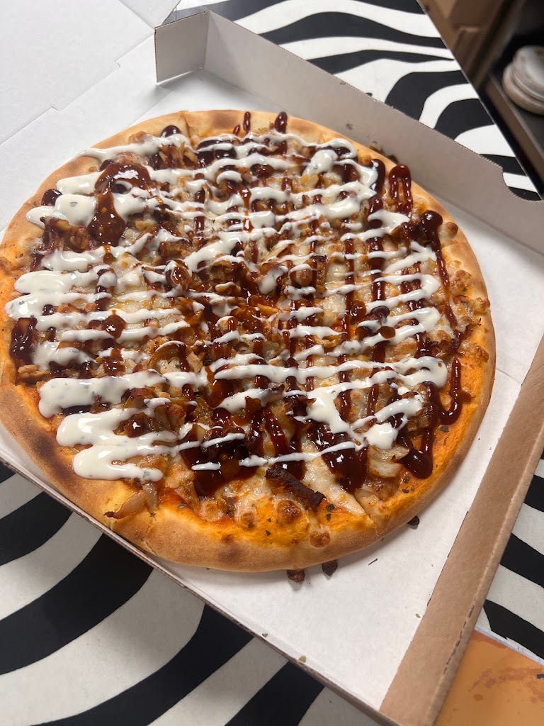 Canovelles Doner Kebab y Pizzeria — Comida y bebida