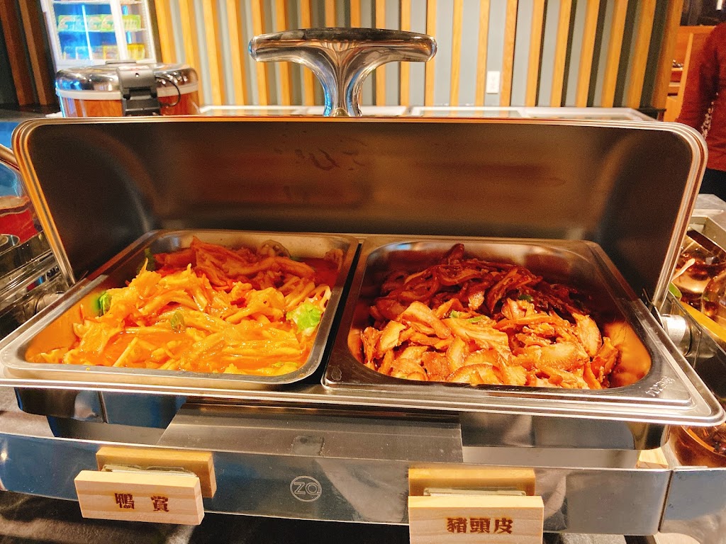 鍋坊金門鍋物放題-火鍋吃到飽｜金門美食｜和牛｜酸白菜｜火鍋｜HOTPOT | KINMEN | ALLUCANEAT 的照片