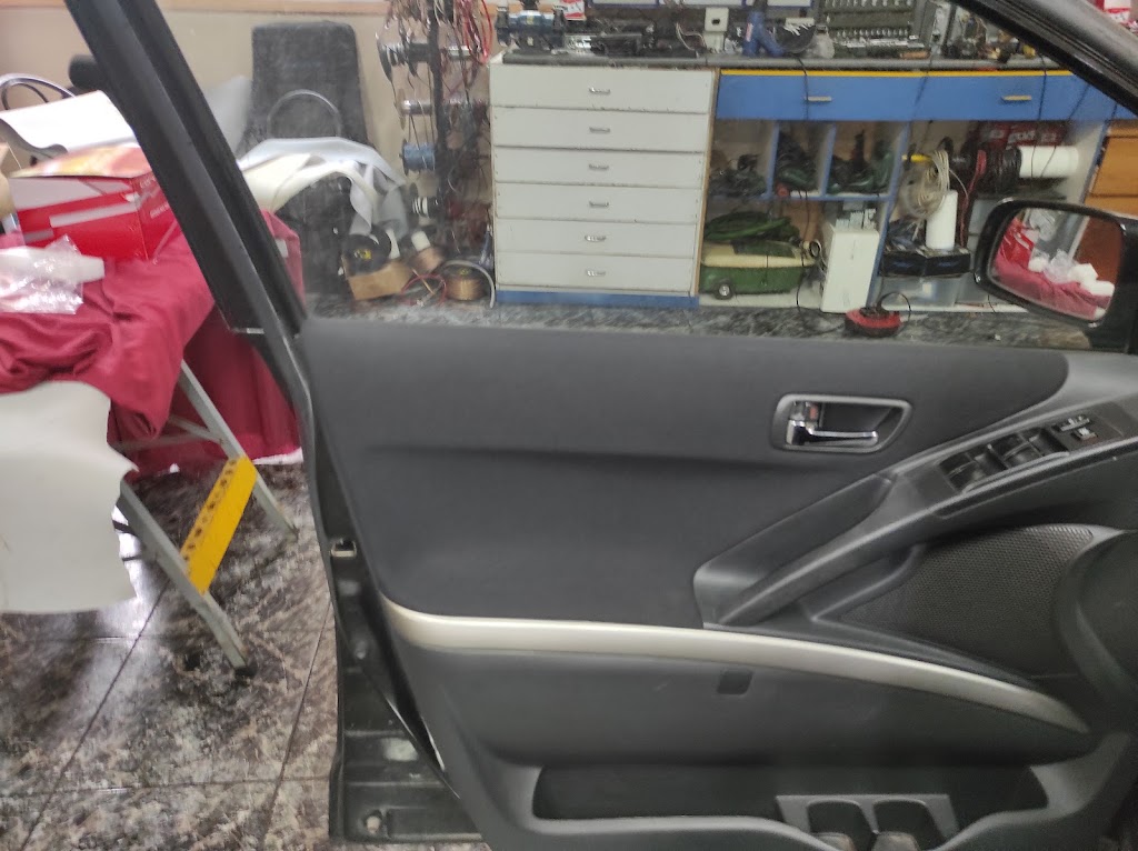 AUDIO TUNING BARBERA — Del propietario