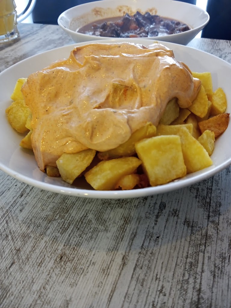 Bar Cadi — Patatas bravas