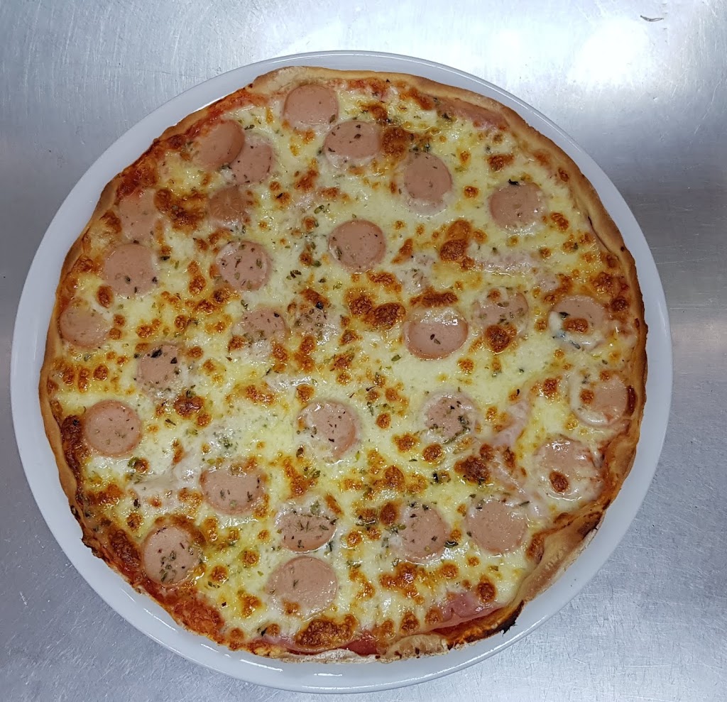 Pizzeria Vito's — Comida y bebida