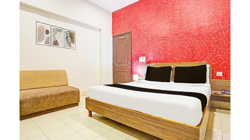 Hotel O Jaistambh Chowk Formerly Guru Kirpa