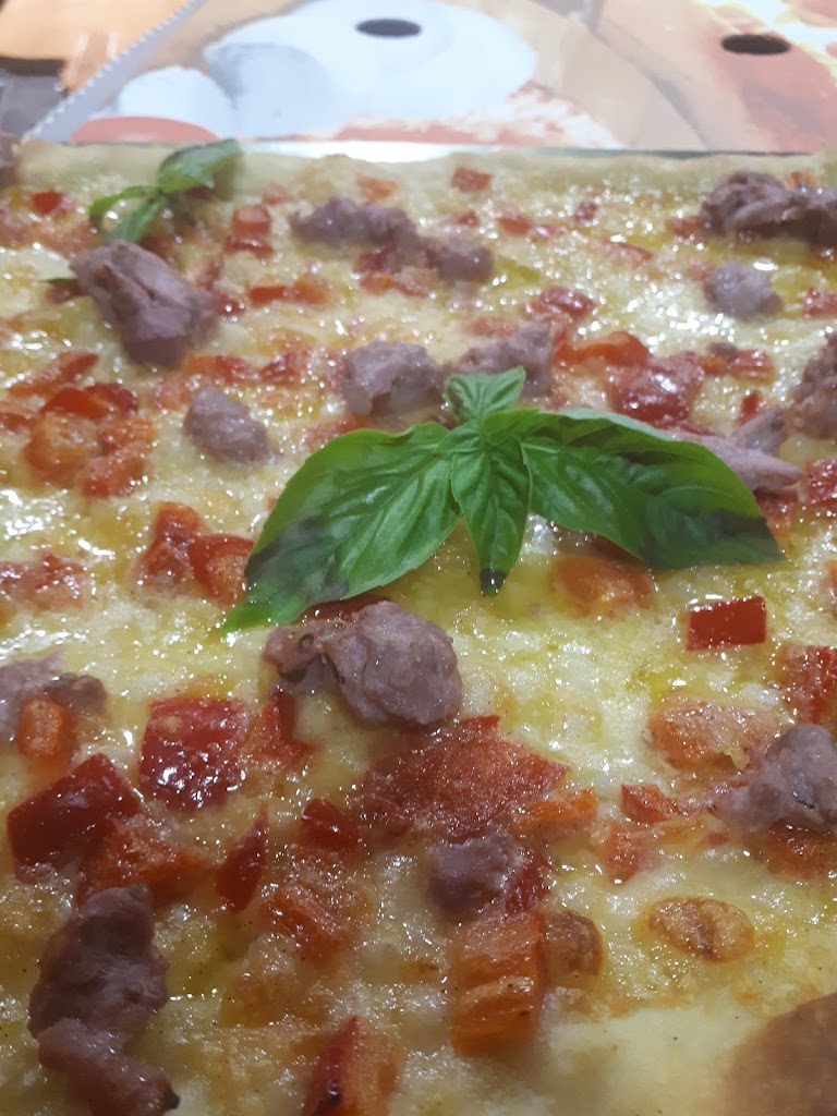CarosOne La Pizza — Pizza