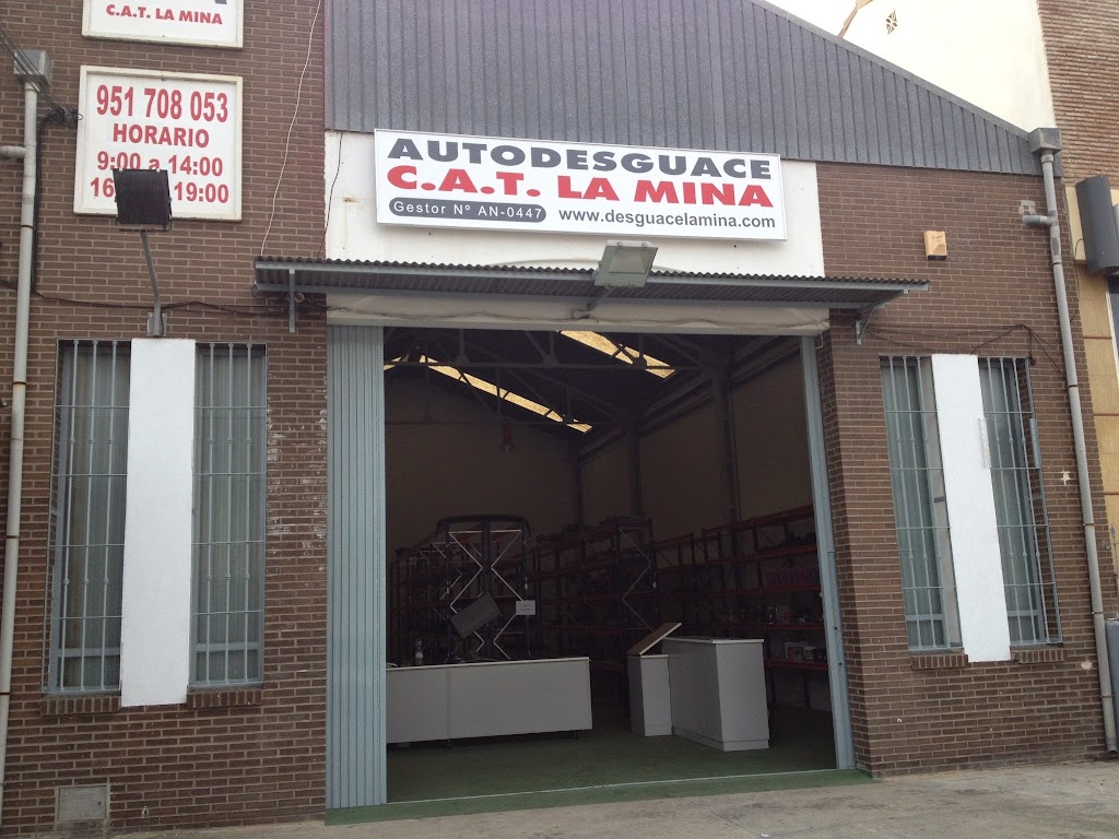 Auto-desguace de coches C.A.T LA MINA Velez Malaga