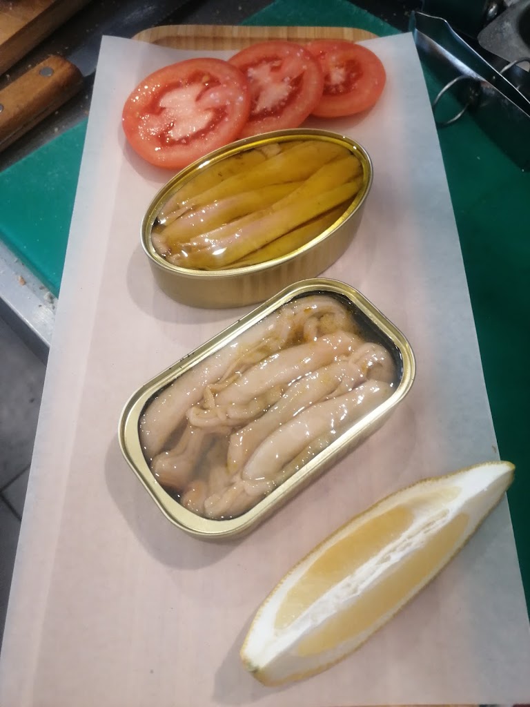 Mas que cajas - GOURMET — Comida y bebida