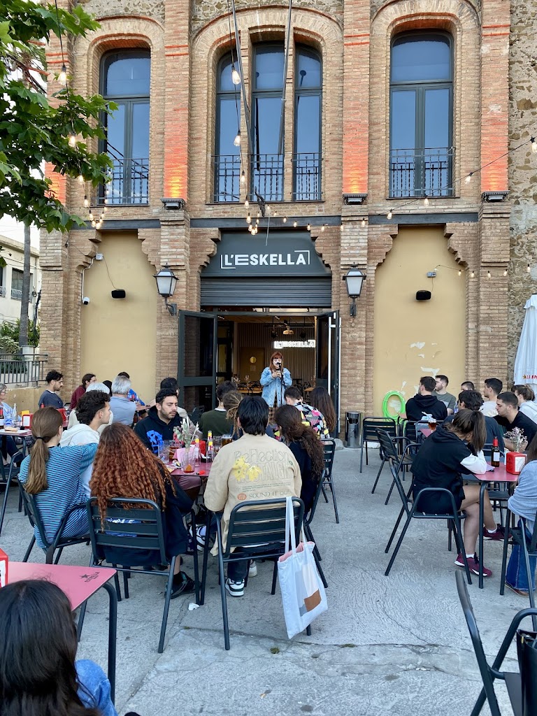 L'Eskella - Associacio Cultural i Bar