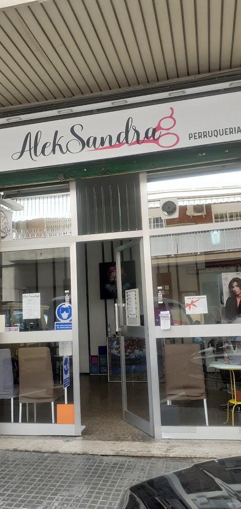 Aleksandra perruqueria unisex — Exterior
