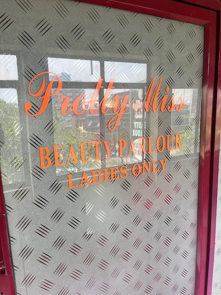 Pretty Miss Beauty Parlour