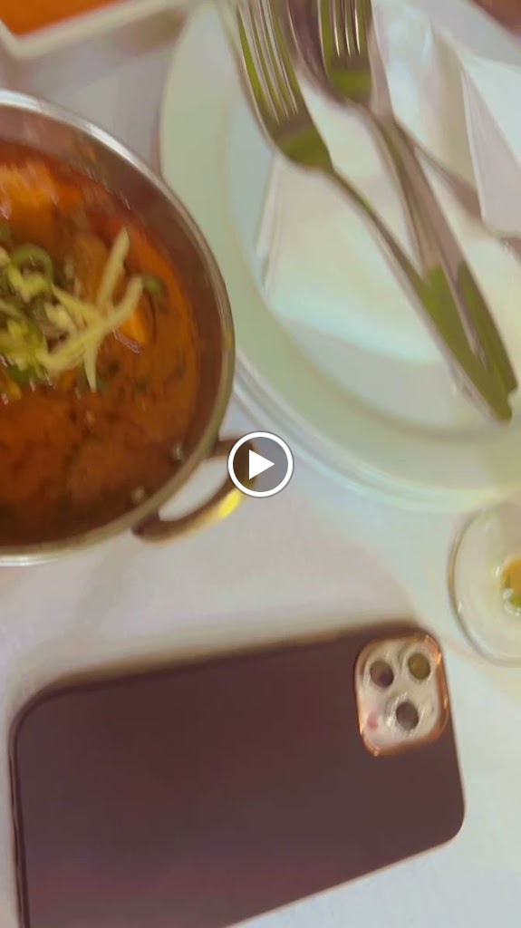 Al Madina Restaurante — Videos
