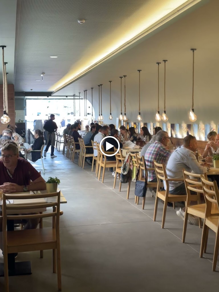 Trattoria Casa di Mamma — Ambiente